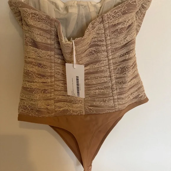 NWT Rozana Strapless Lace Bodysuit- CAMI NYC (Bone- Size 4) - Picture 2 of 4